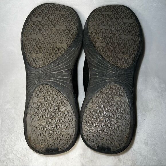 Vionic Black Slip-On Athletic Shoes - Size 9 - Picture 8 of 9